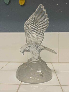 Cristal d'Arques lead crystal eagle